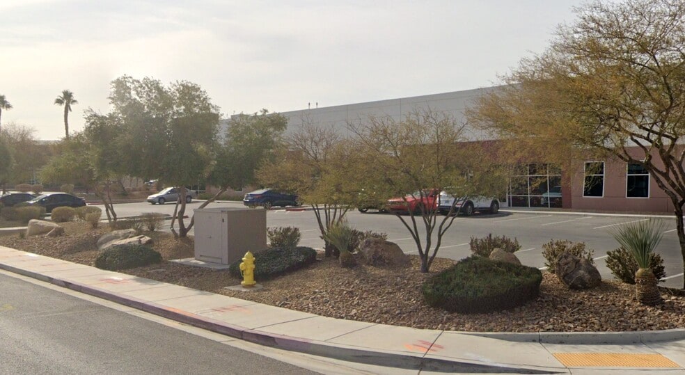 More Photos Of 7465 W Sunset Rd, Las Vegas Unknown For Lease