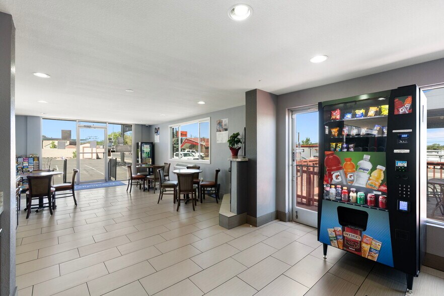 More Photos Of 430 E Route 66, Williams Hotel For Sale