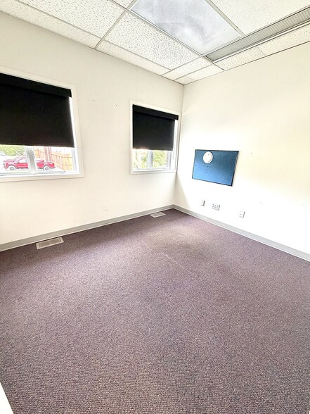 More Photos Of 6538 Baptist Way, East Syracuse Medical For Sale
