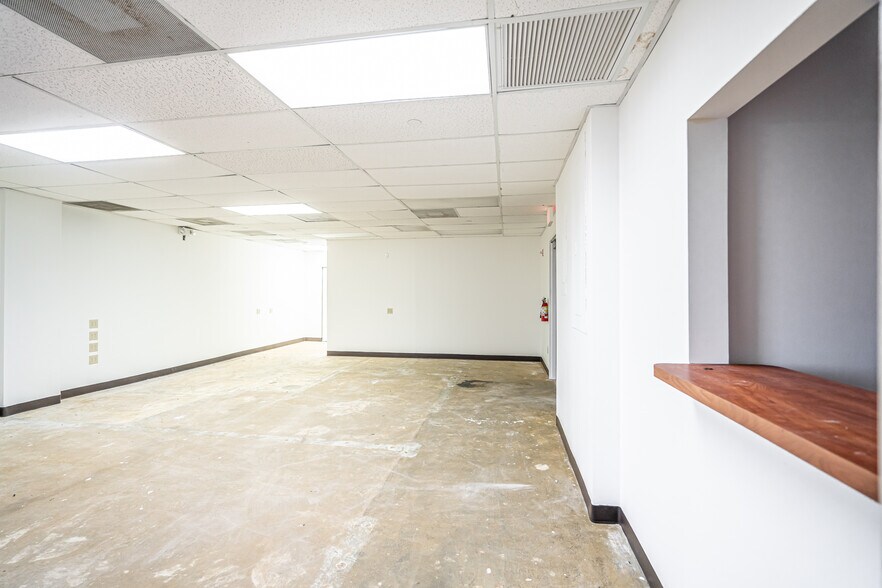 More Photos Of 3702 Washington St, Hollywood Medical For Lease