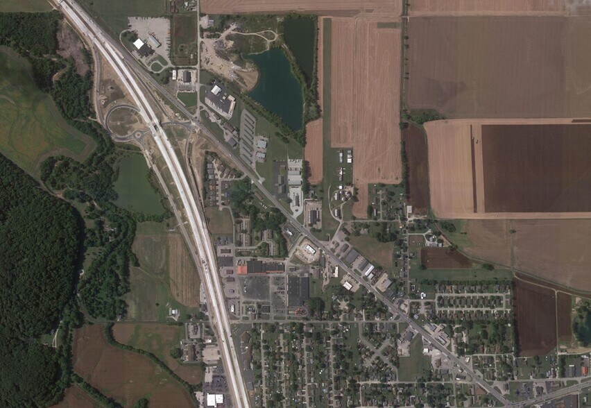 More Photos Of 2020 Burton Ln, Martinsville Unknown For Lease