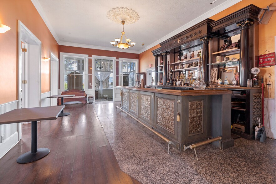 More Photos Of 8041 Soquel Dr, Aptos Hospitality For Sale