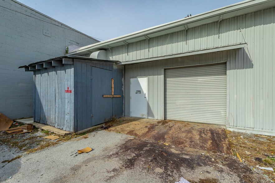 More Photos Of 3707 Calhoun Ave, Chattanooga Warehouse For Lease