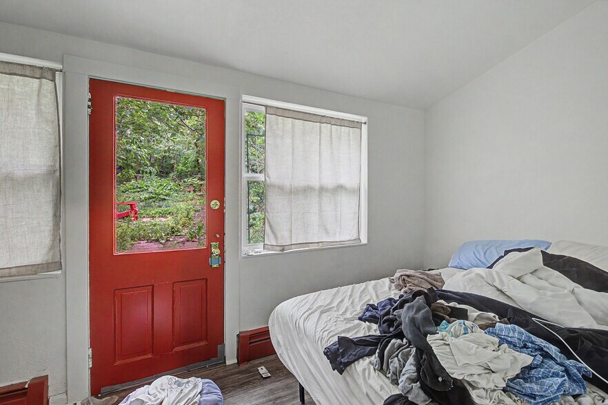 More Photos Of 1044 Maxwell Ave, Boulder Healthcare For Sale