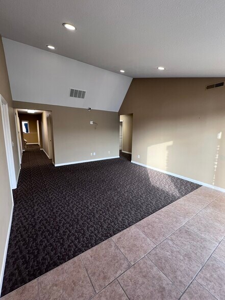 More Photos Of 4911-4915 Illinois Rd, Fort Wayne Office For Lease