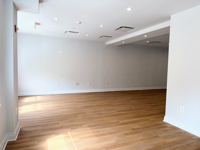 More Photos Of 511 Wythe, Alexandria Office For Lease