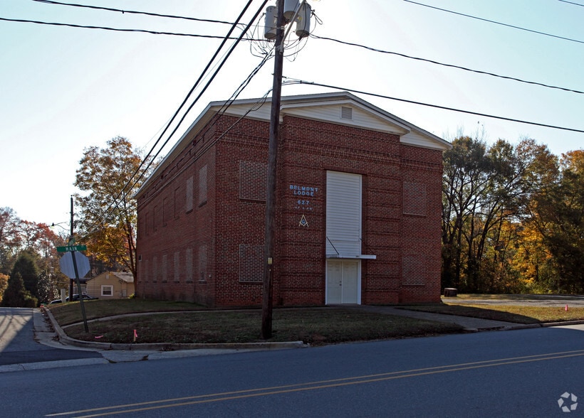 More Photos Of 201 S Main St, Belmont Lodge Meeting Hall For Sale