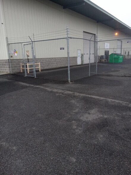 More Photos Of 1909-1915 S 14th St, Yakima Warehouse For Lease