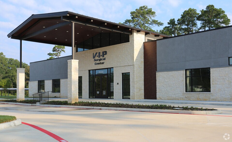 More Photos Of 1246 N FM 3083 W, Conroe Medical For Lease