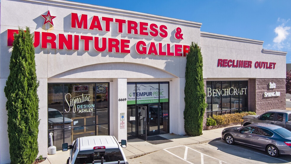 More Photos Of 6669 E 1st St, Prescott Valley Freestanding For Lease