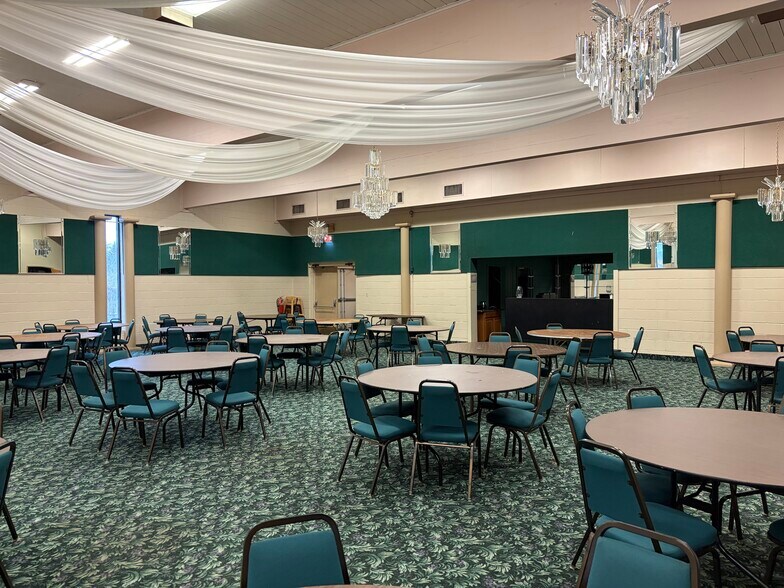 More Photos Of 2326 N Monroe St, Monroe Specialty For Lease