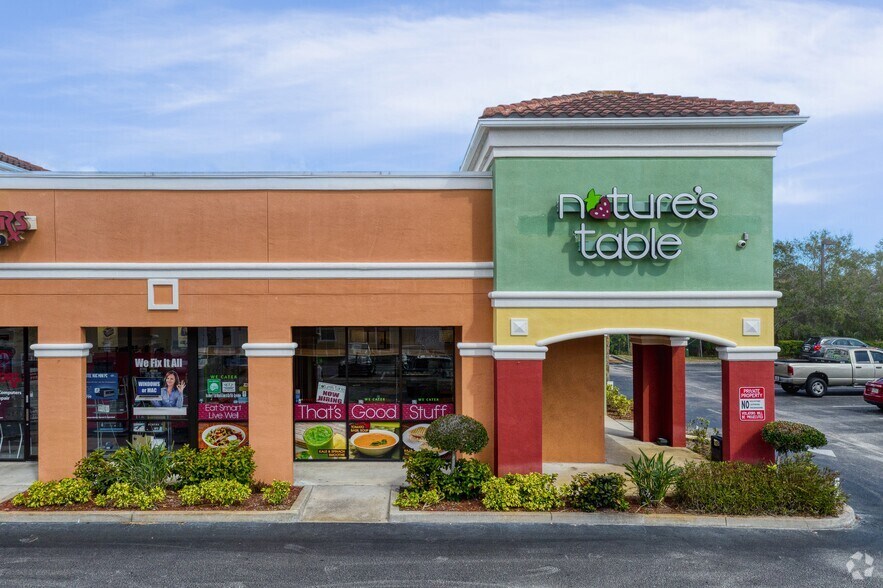 More Photos Of 7640 N Wickham Rd, Melbourne General Retail For Lease