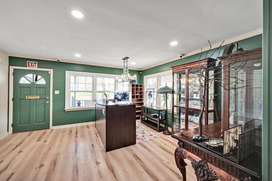 More Photos Of 3419 Market St, Camp Hill Storefront Retail Office For Sale