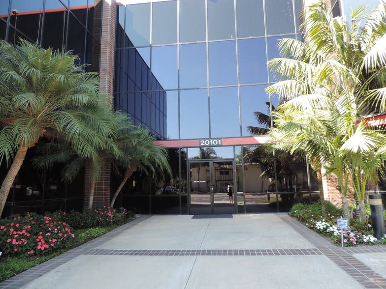 Primary Photo Of 20101 SW Birch St, Newport Beach Office For Lease