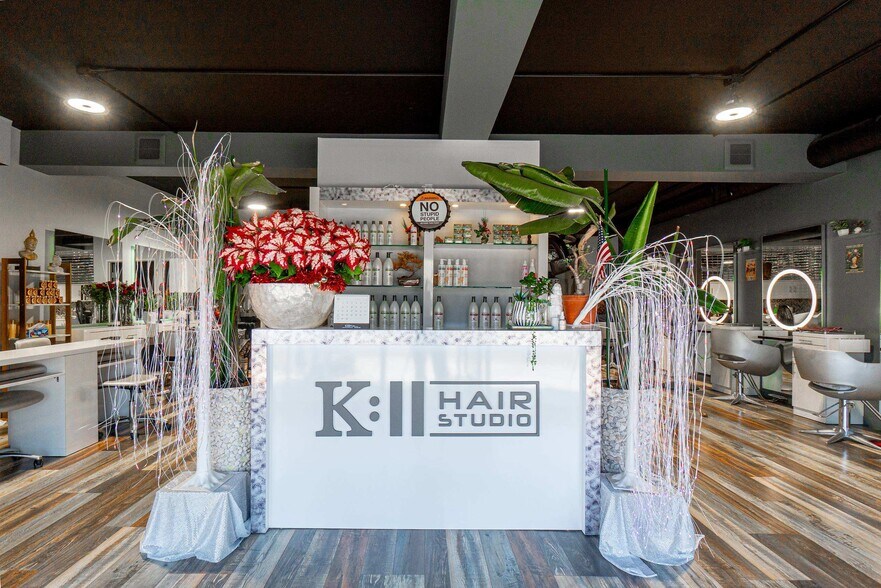 More Photos Of 1090 Redondo Ave, Long Beach Storefront Retail Residential For Sale