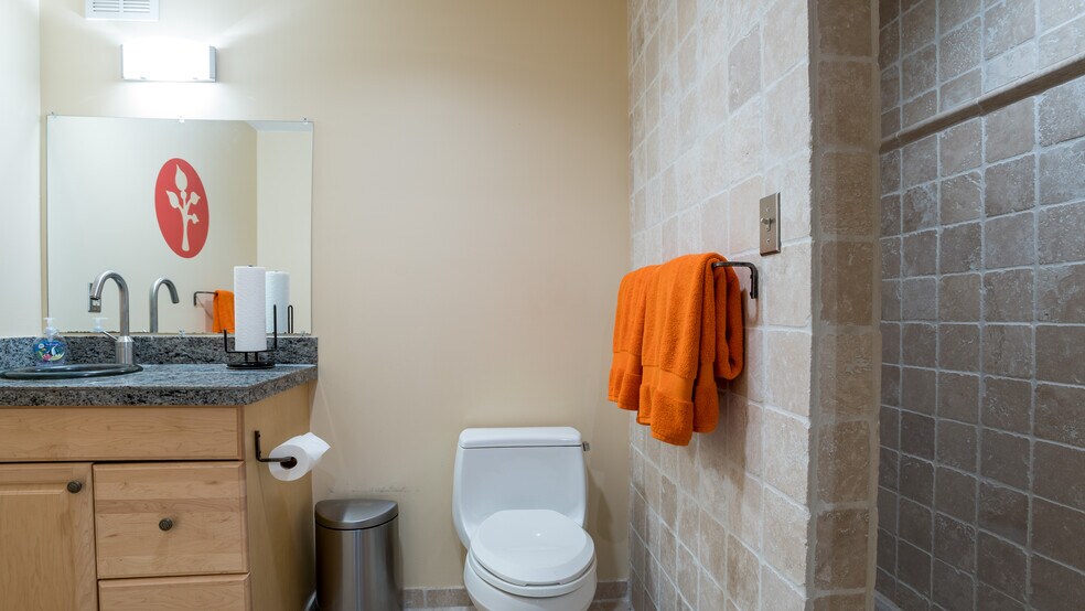 More Photos Of 1111 Central Ave, Charlotte Loft Creative Space For Sale