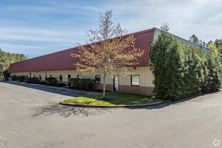 More Photos Of 56 Progress Pl, Jackson Service For Sale