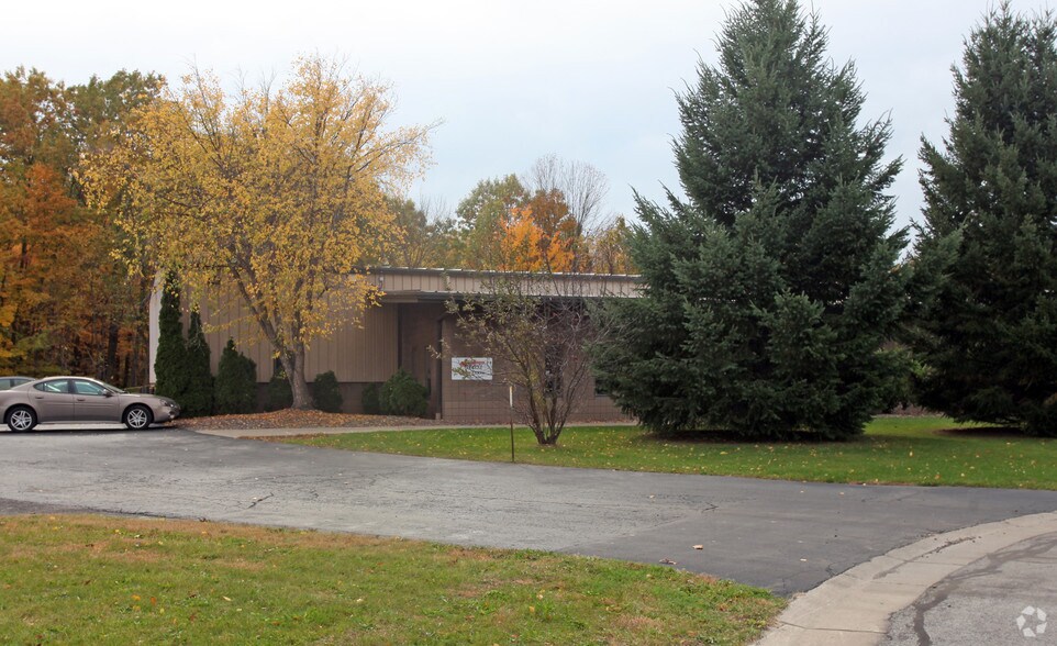 More Photos Of 47 Turner Dr, Spencerport Warehouse For Sale