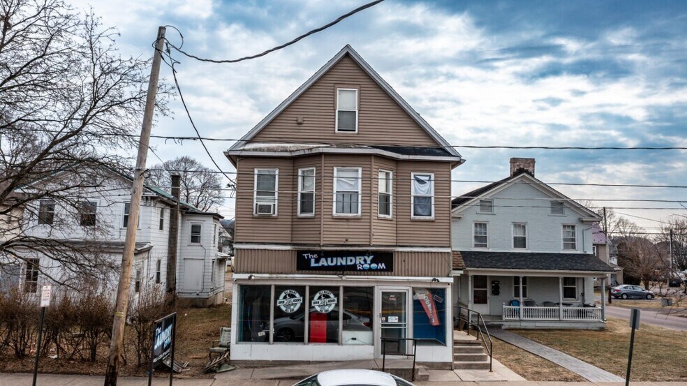 More Photos Of , Bloomsburg Unknown For Sale