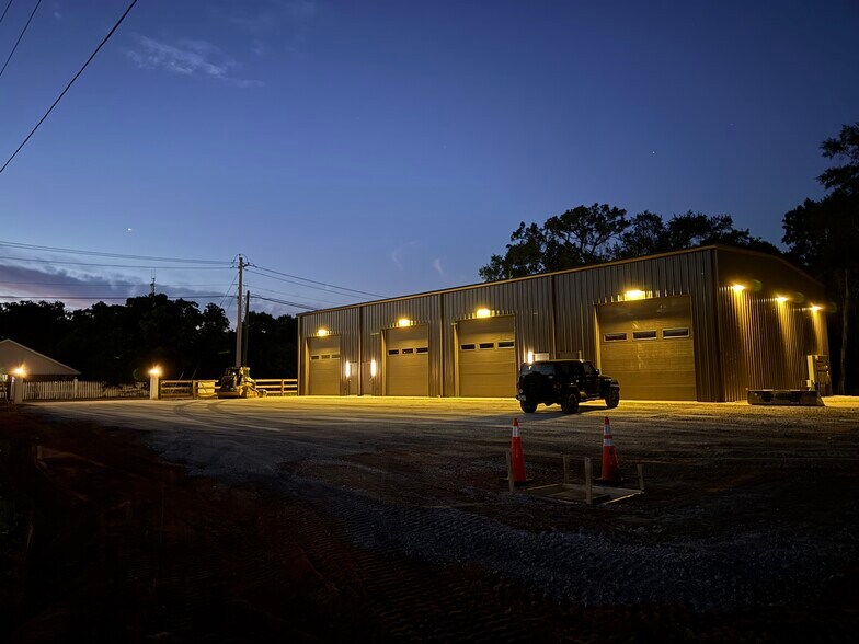 More Photos Of 6404 Rambler Dr, Pensacola Light Distribution For Sale