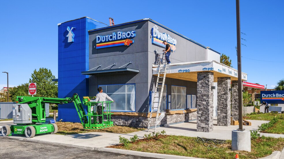 Primary Photo Of 2050 S US Highway 1, Fort Pierce Fast Food For Sale