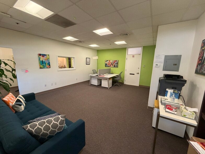 More Photos Of 10 High St, Medford Office For Lease