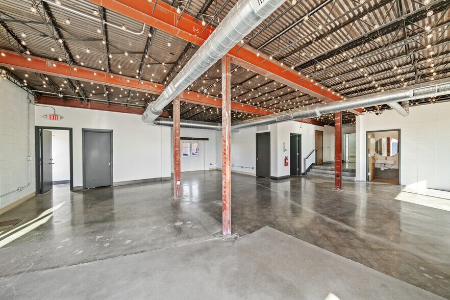 More Photos Of 6145 Troost Ave, Kansas City General Retail For Sale