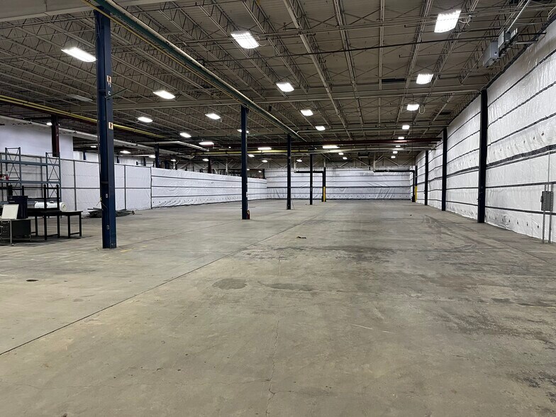 More Photos Of 145 Cane Creek Industrial Park Rd, Fletcher Warehouse For Lease