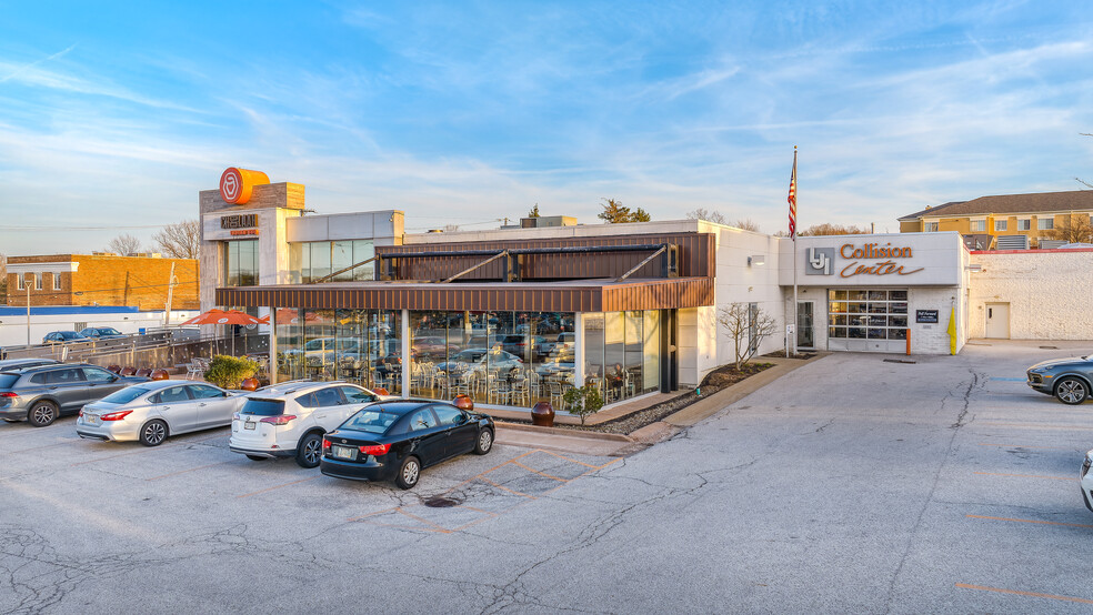 Primary Photo Of 27100 Chagrin Blvd, Beachwood Auto Dealership For Sale