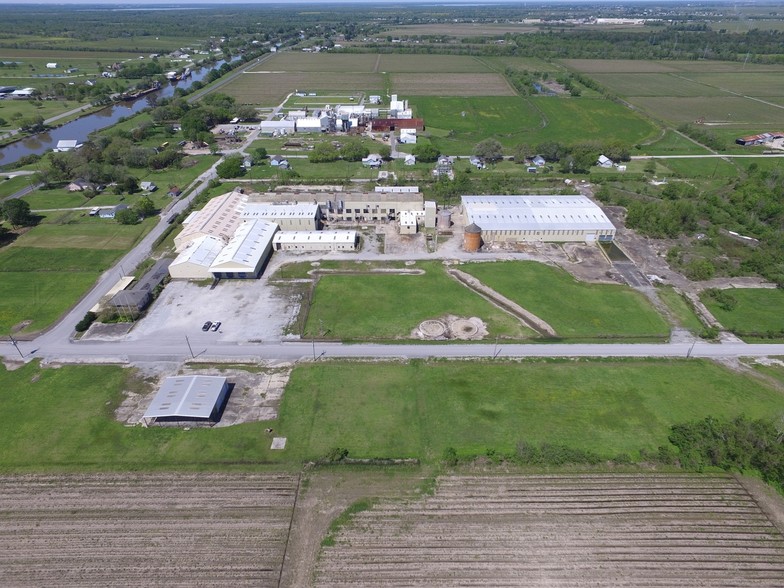 Primary Photo Of 139 Joe Brown Rd, Lockport Warehouse For Sale