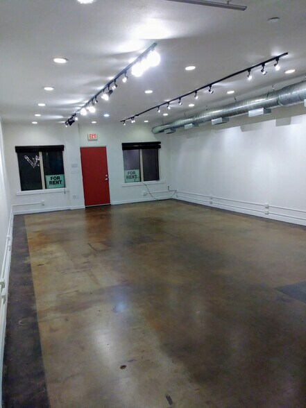More Photos Of 5210 Avenue F, Austin Loft Creative Space For Lease