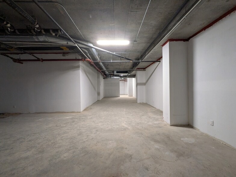 More Photos Of , Rego Park Multifamily For Sale