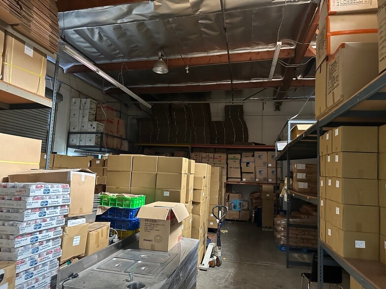 More Photos Of 10742-10752 Noel St, Los Alamitos Light Manufacturing For Sale