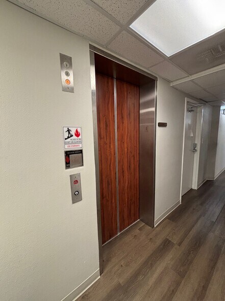 More Photos Of 701 E South St, Orlando Office For Sale