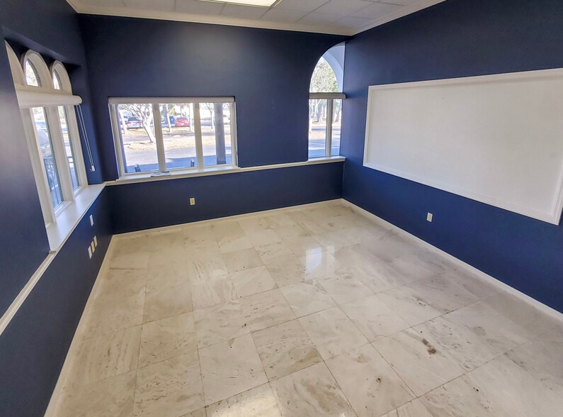 More Photos Of 540-550 Bay Isles Rd, Longboat Key Medical For Lease