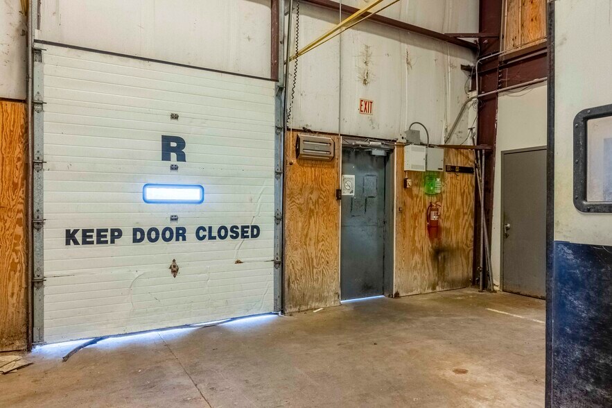 More Photos Of 1 Rooster Way, Barry Industrial For Sale