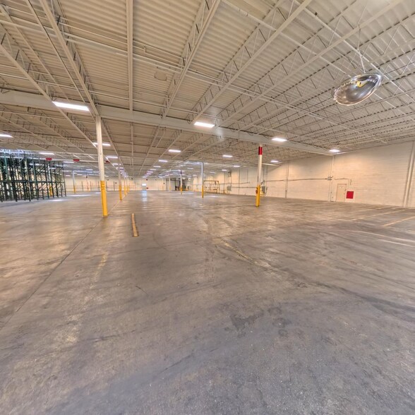 More Photos Of 190 Walnut Ln, Pottsville Warehouse For Lease