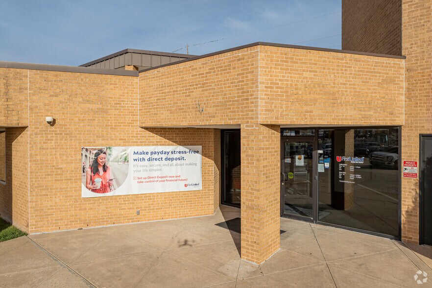 More Photos Of 6000 S Western Ave, Oklahoma City Office For Lease