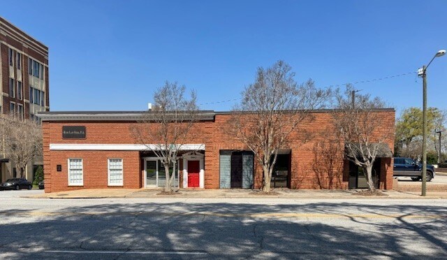 Primary Photo Of 360-366 E Main St, Spartanburg Office For Lease