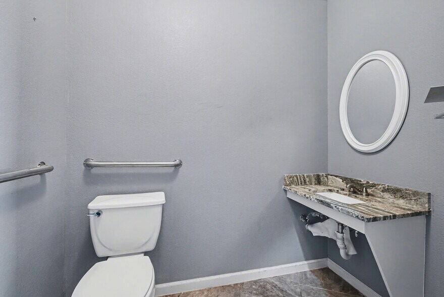 More Photos Of 1227 S College Ave, Bryan Office For Sale