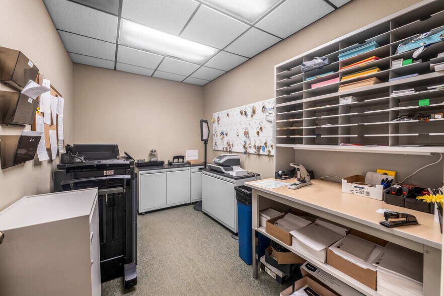 More Photos Of 760 S Stapley Dr, Mesa Office For Sale