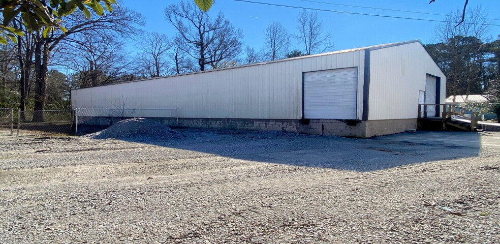 More Photos Of 2010 Rockland Rd, Columbia Industrial For Lease