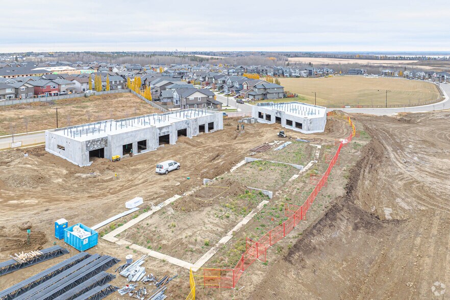 More Photos Of 475 Hawks Ridge Blvd NW, Edmonton Unknown For Lease