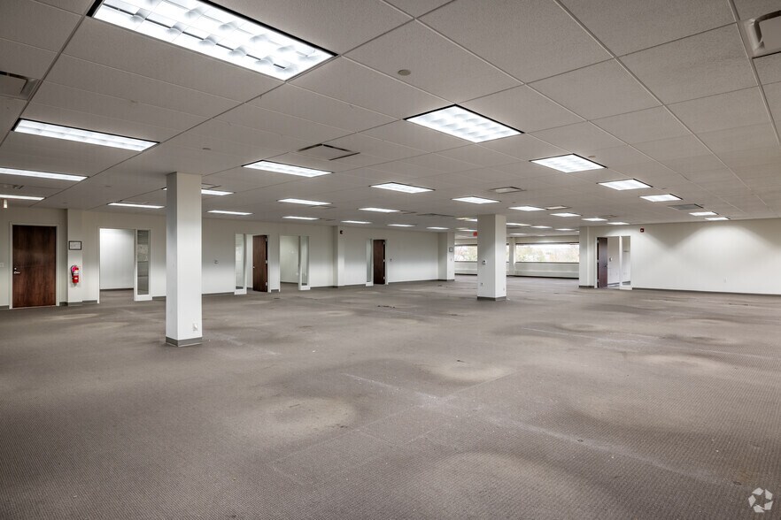 More Photos Of 3 Independence Way, Princeton Business Park For Sale