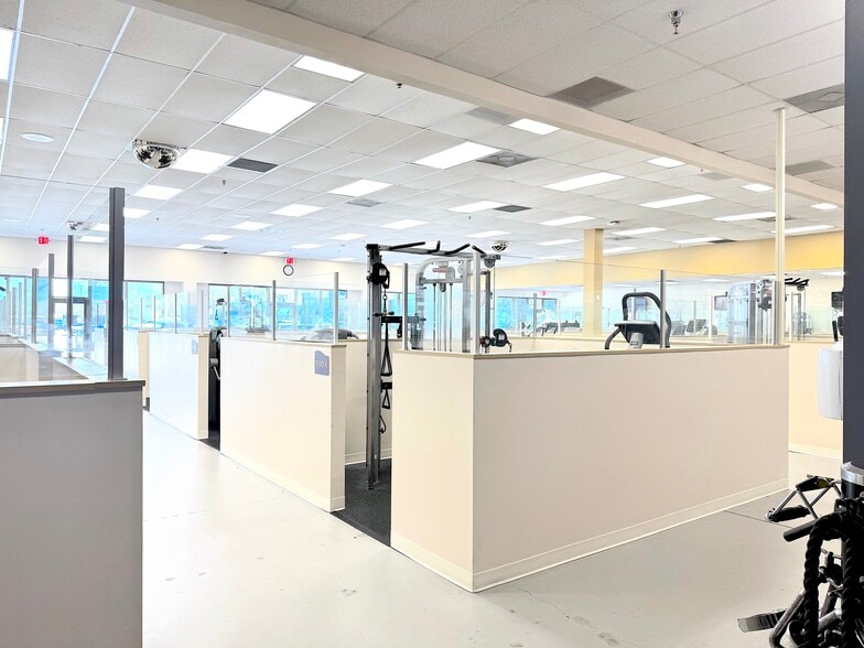 More Photos Of 3045-3055 Columbia Blvd, Titusville Unknown For Lease