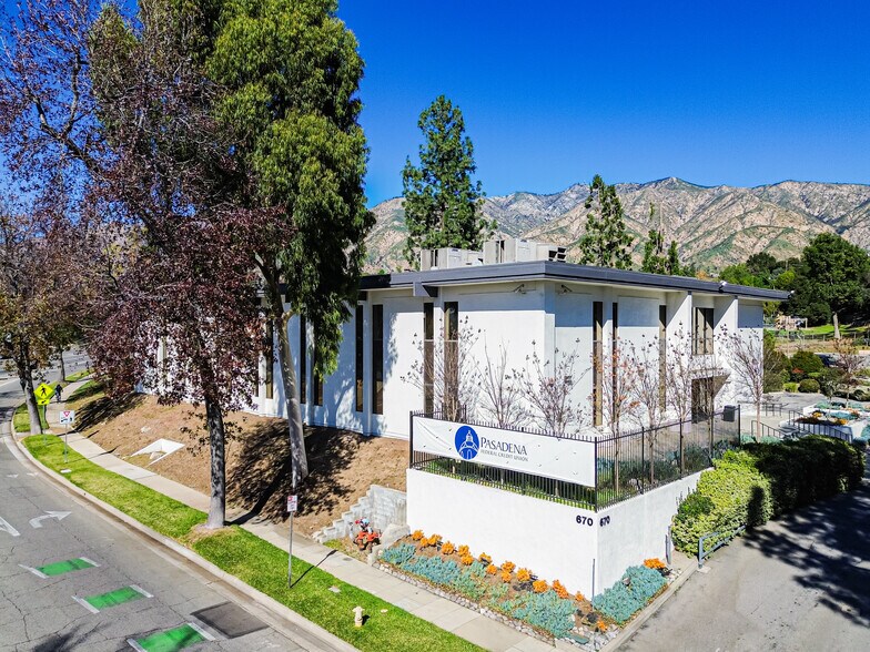 Primary Photo Of 670 N Rosemead Blvd, Pasadena Loft Creative Space For Sale