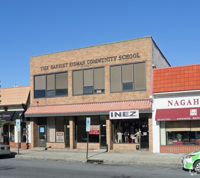 More Photos Of 165-167 E Park Ave, Long Beach Storefront Retail Office For Sale