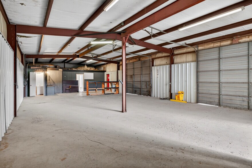 More Photos Of 2716 Judy Ave, Odessa Warehouse For Sale