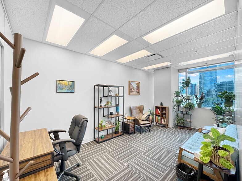 More Photos Of 396 11th Ave SW, Calgary Office For Sale