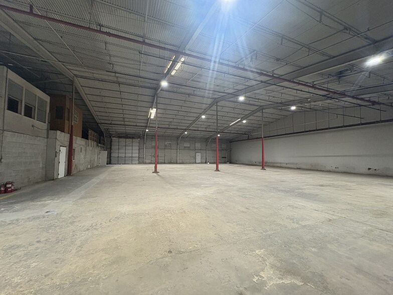 More Photos Of 699 E Highway 121 Business, Lewisville Warehouse For Sale